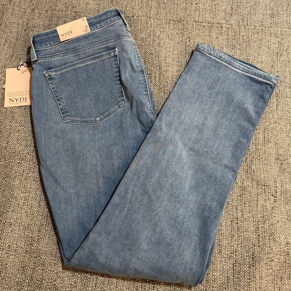 NYDJ Sheri Slim Jeans Womens 12 NWT Haley Light Wash Lift Tuck Straight